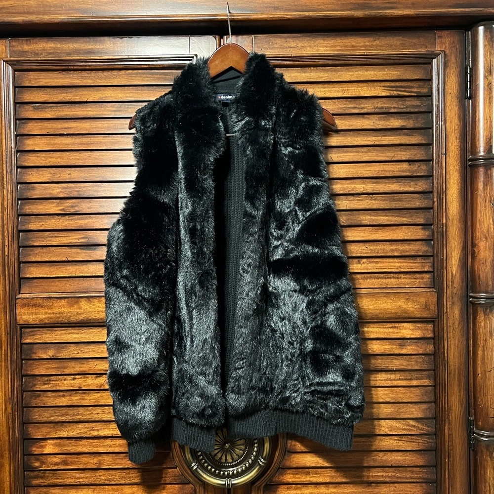 Soft Cozy Denim 24/7 Black Faux Fur Vest Knit Back Open Front Women’s Sz L 18/20
